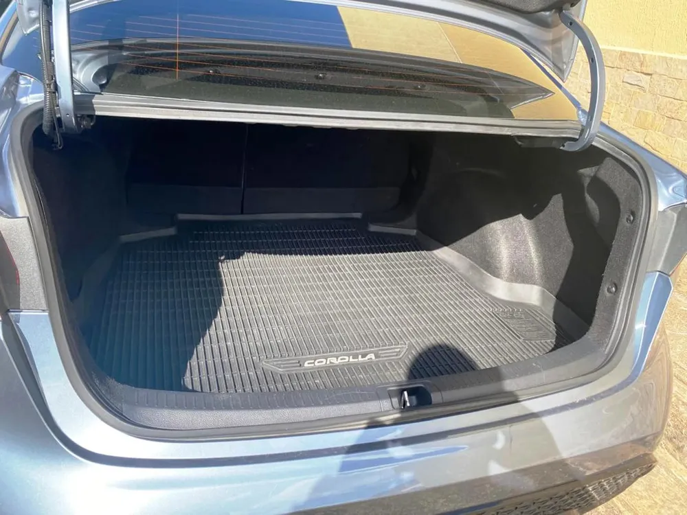 Vista 14 del vehículo: Toyota Corolla