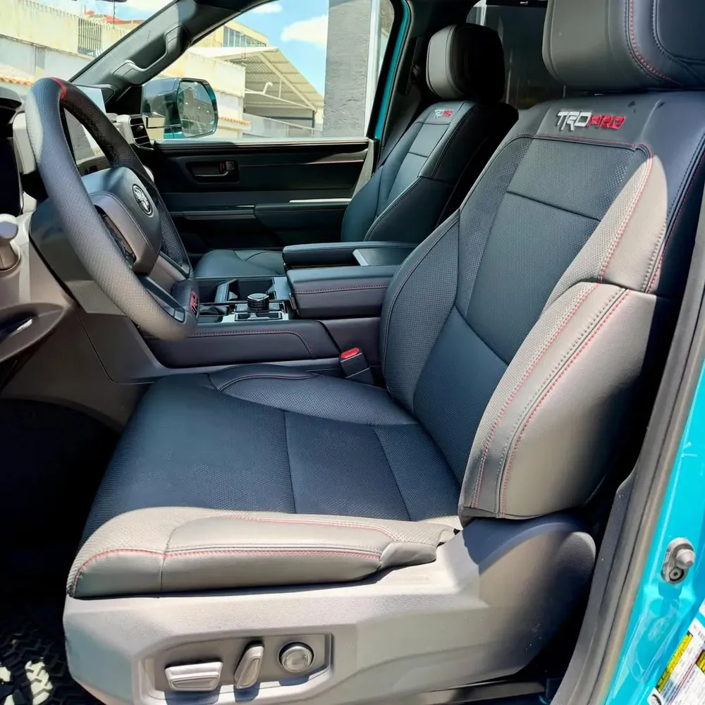 Vista 4 del vehículo: Toyota Sequoia