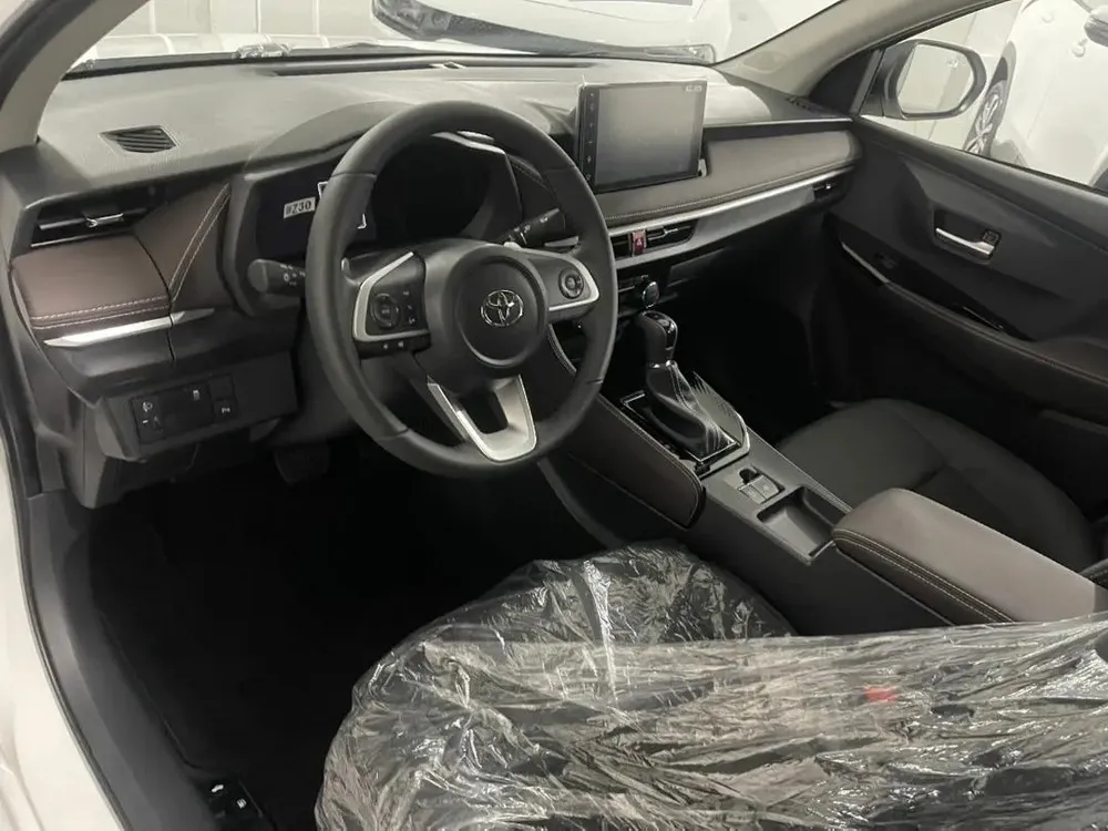 Vista 8 del vehículo: Toyota Yaris