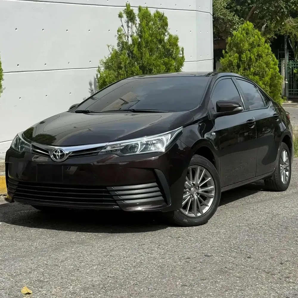 Vista 3 del vehículo: Toyota Corolla