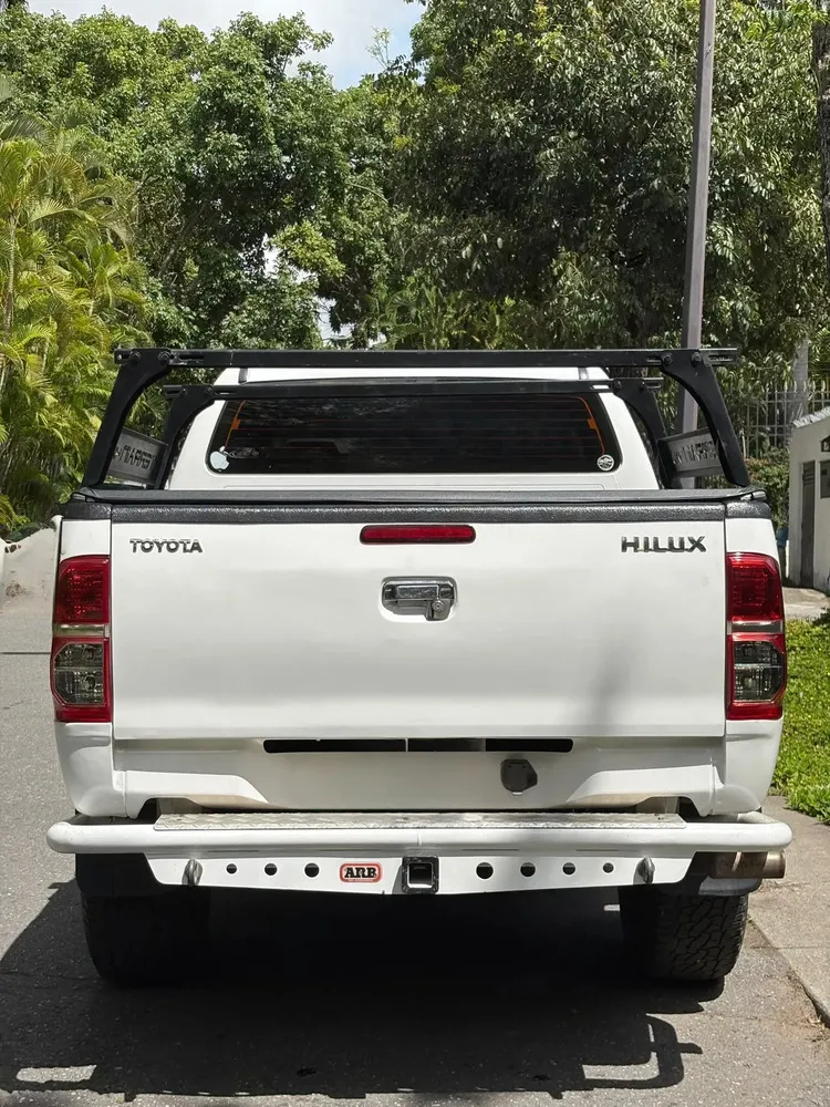 Vista 7 del vehículo: Toyota Hilux