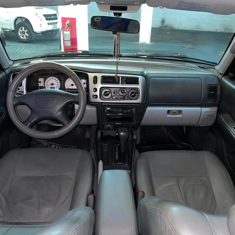 Vista 7 del vehículo: Mitsubishi Montero Sport