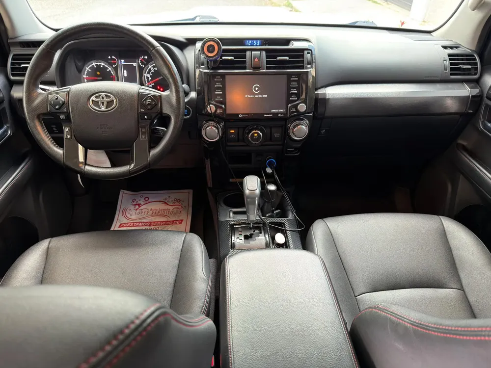 Vista 10 del vehículo: Toyota 4runner