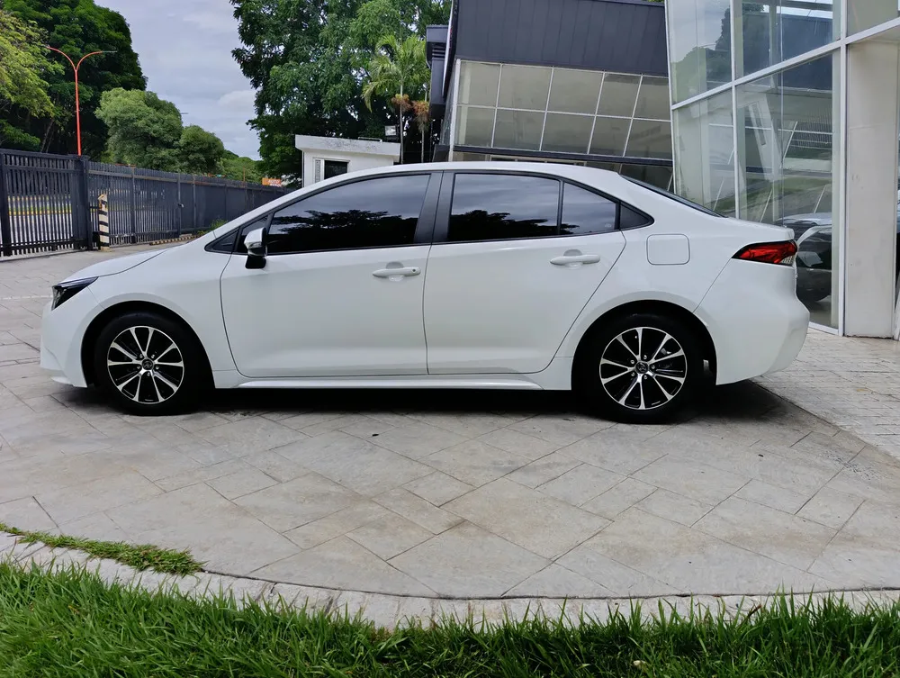 Vista 5 del vehículo: Toyota Corolla