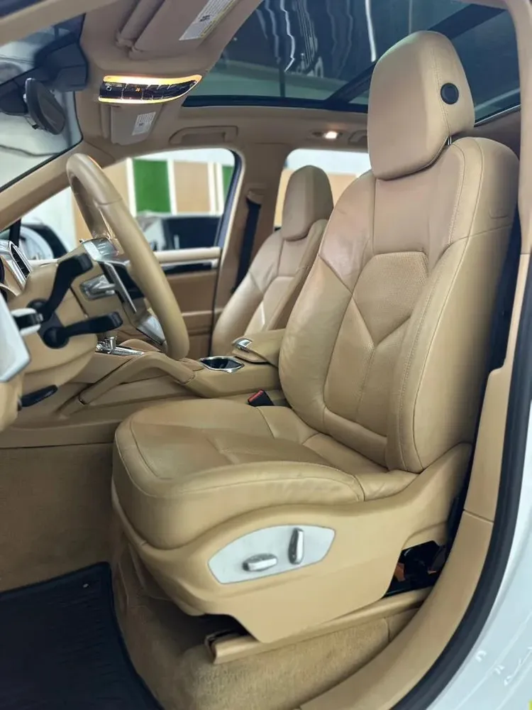 Vista 6 del vehículo: Porsche Cayenne