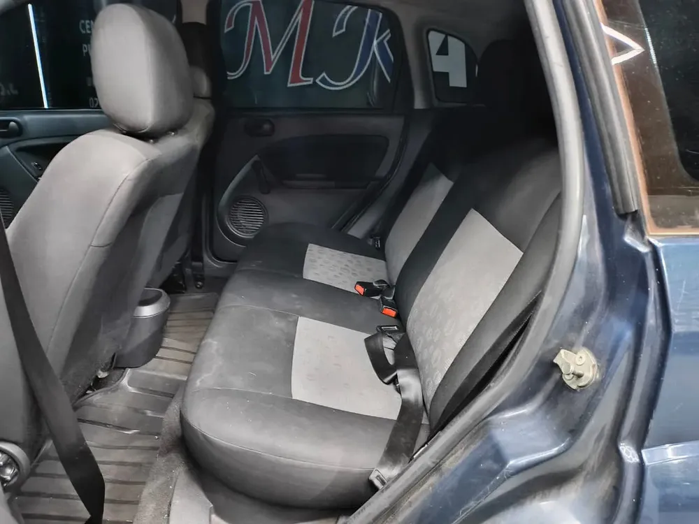 Vista 8 del vehículo: Ford Fiesta