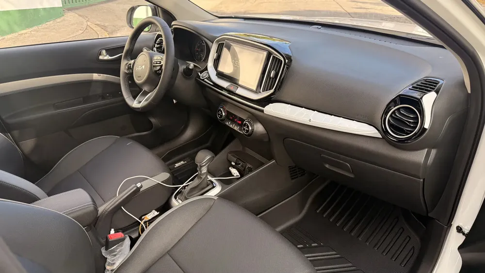 Vista 8 del vehículo: Kia Kx1