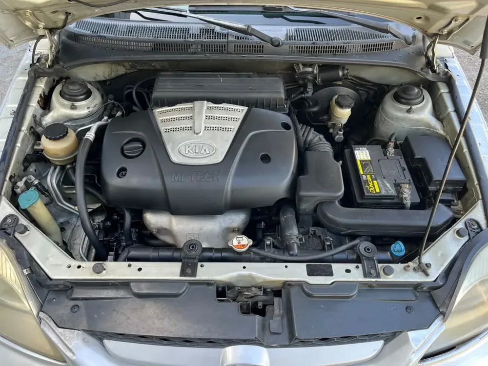 Vista 6 del vehículo: Kia Rio
