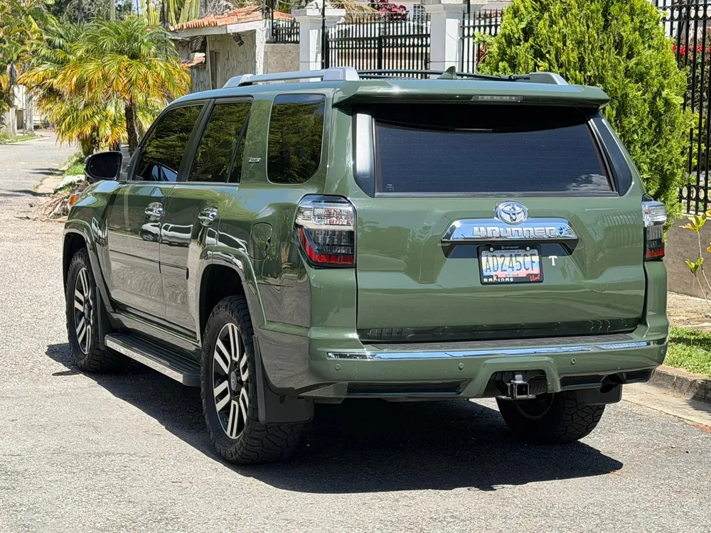 Vista 5 del vehículo: Toyota 4runner