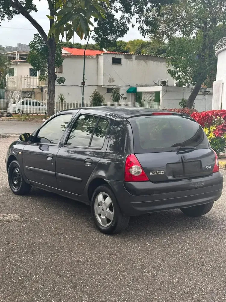 Vista 5 del vehículo: Renault Clio