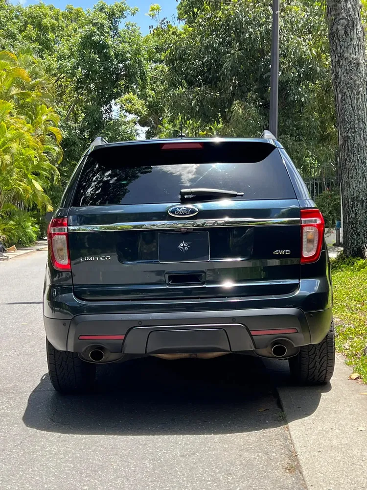 Vista 6 del vehículo: Ford Explorer