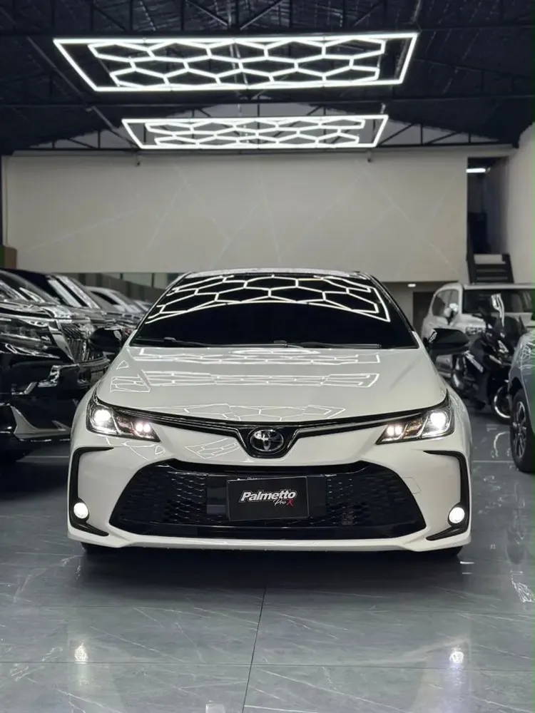 Vista 3 del vehículo: Toyota Corolla
