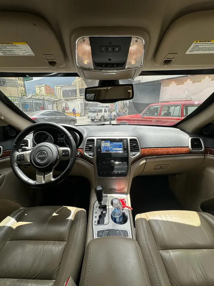 Vista 12 del vehículo: Jeep Grand Cherokee