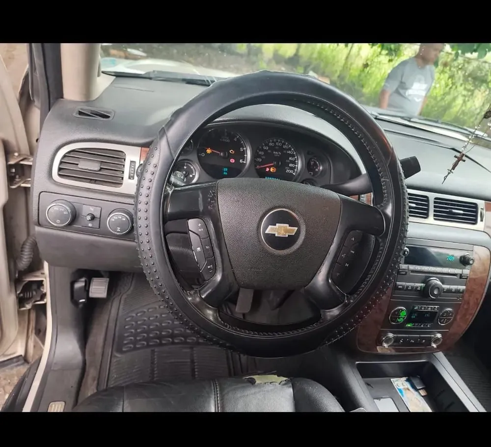 Vista 4 del vehículo: Chevrolet Tahoe