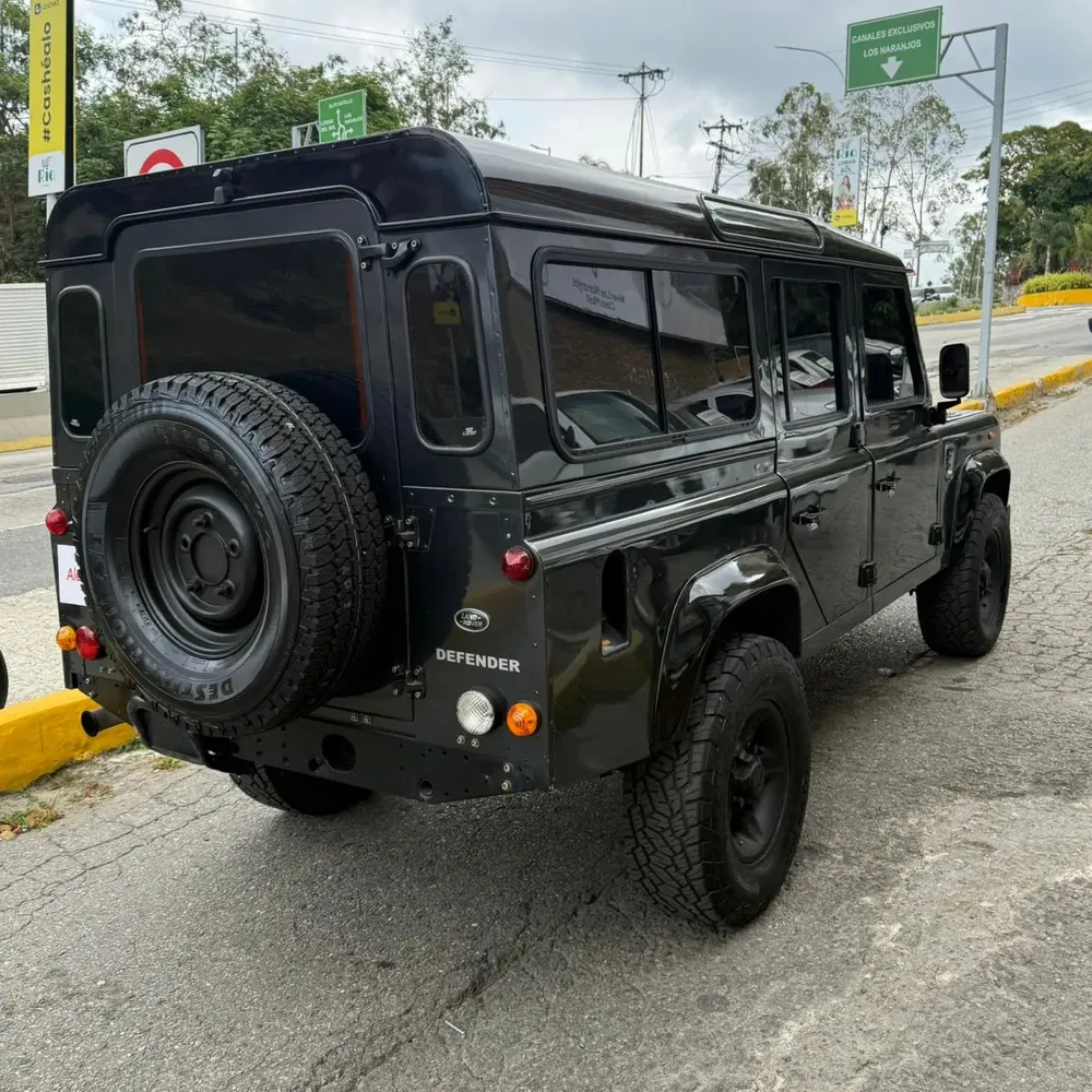 Vista 4 del vehículo: Land Rover Defender