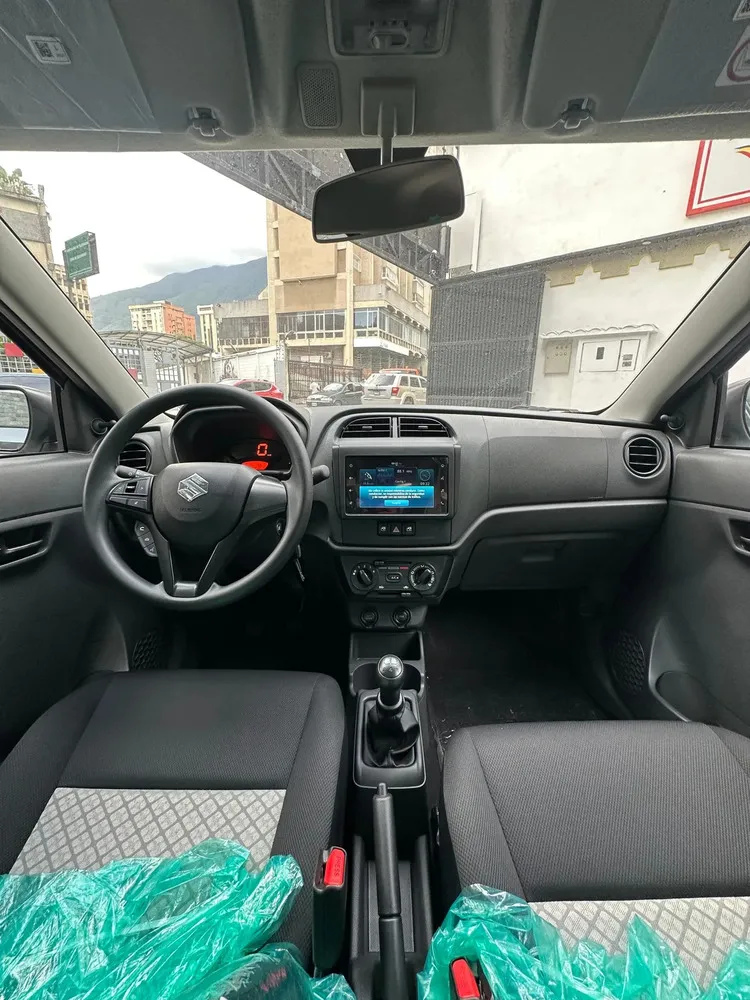 Vista 2 del vehículo: Suzuki Alto