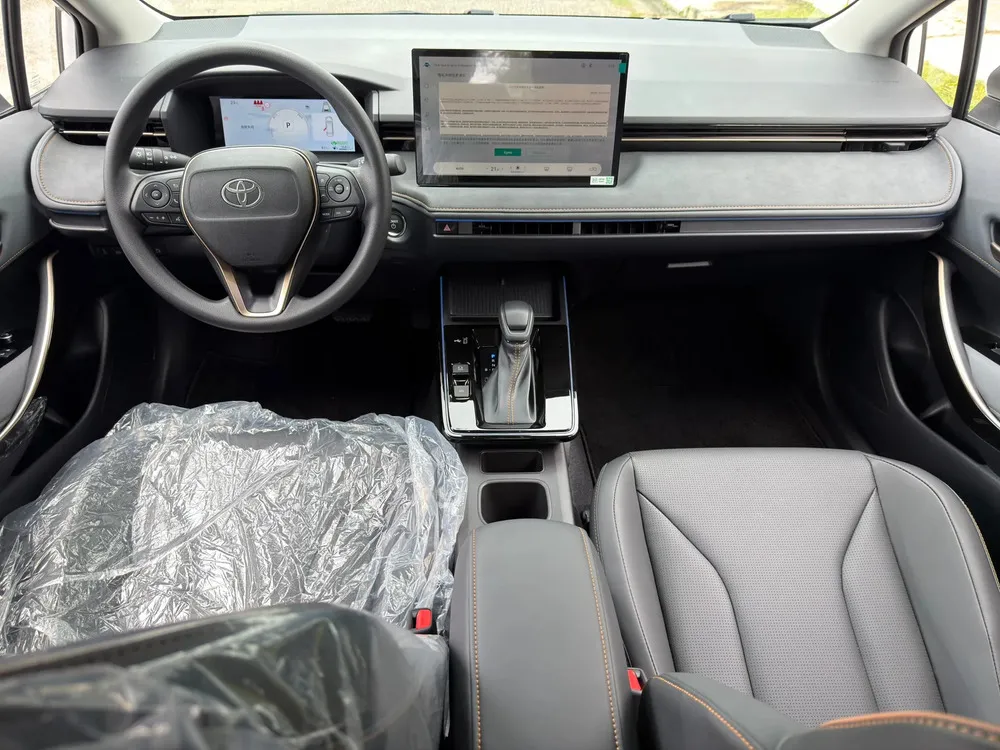 Vista 8 del vehículo: Toyota Corolla