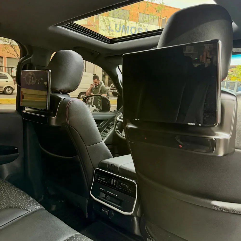 Vista 8 del vehículo: Toyota Land Cruiser
