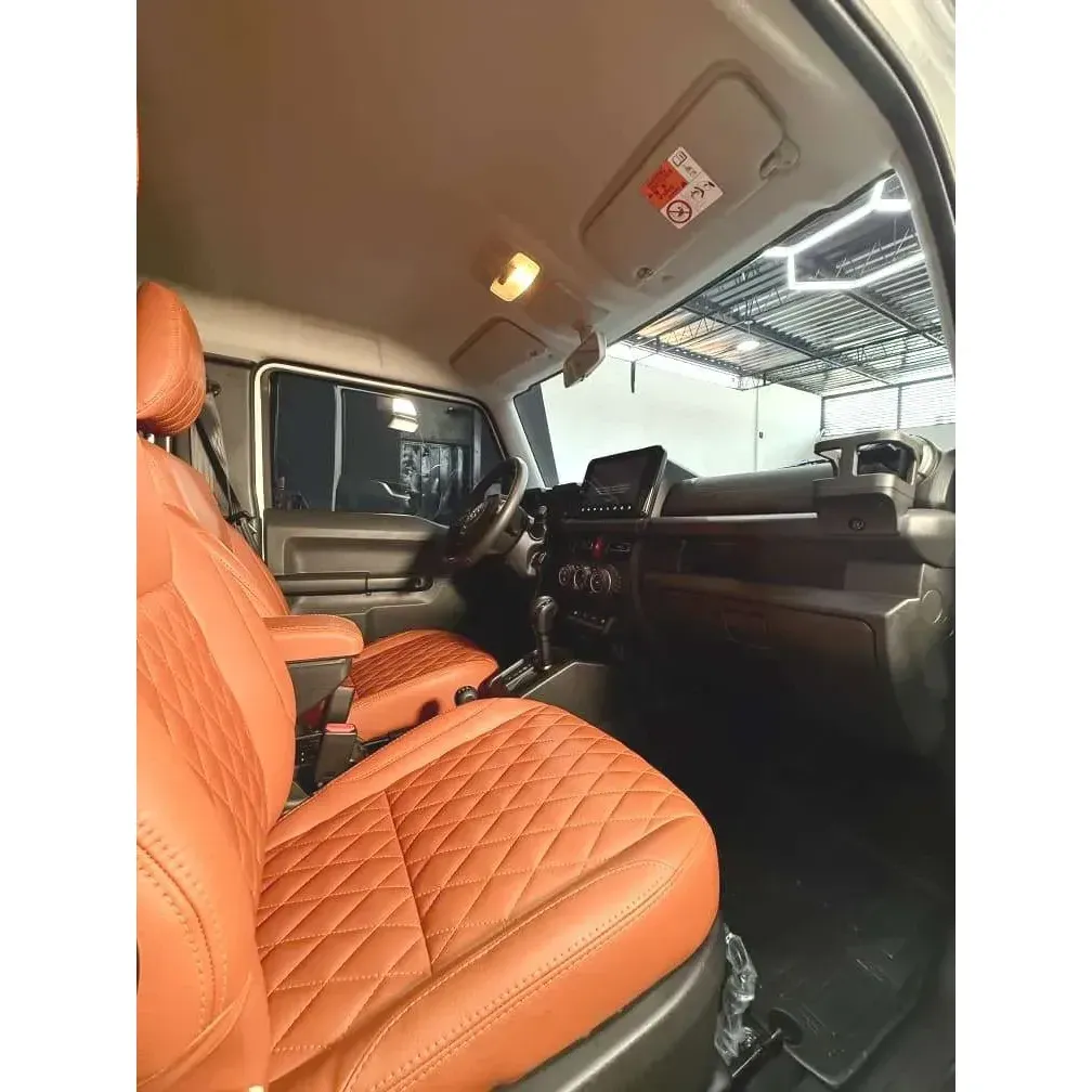Vista 14 del vehículo: Suzuki Jimny