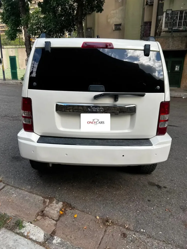 Vista 6 del vehículo: Jeep Cherokee