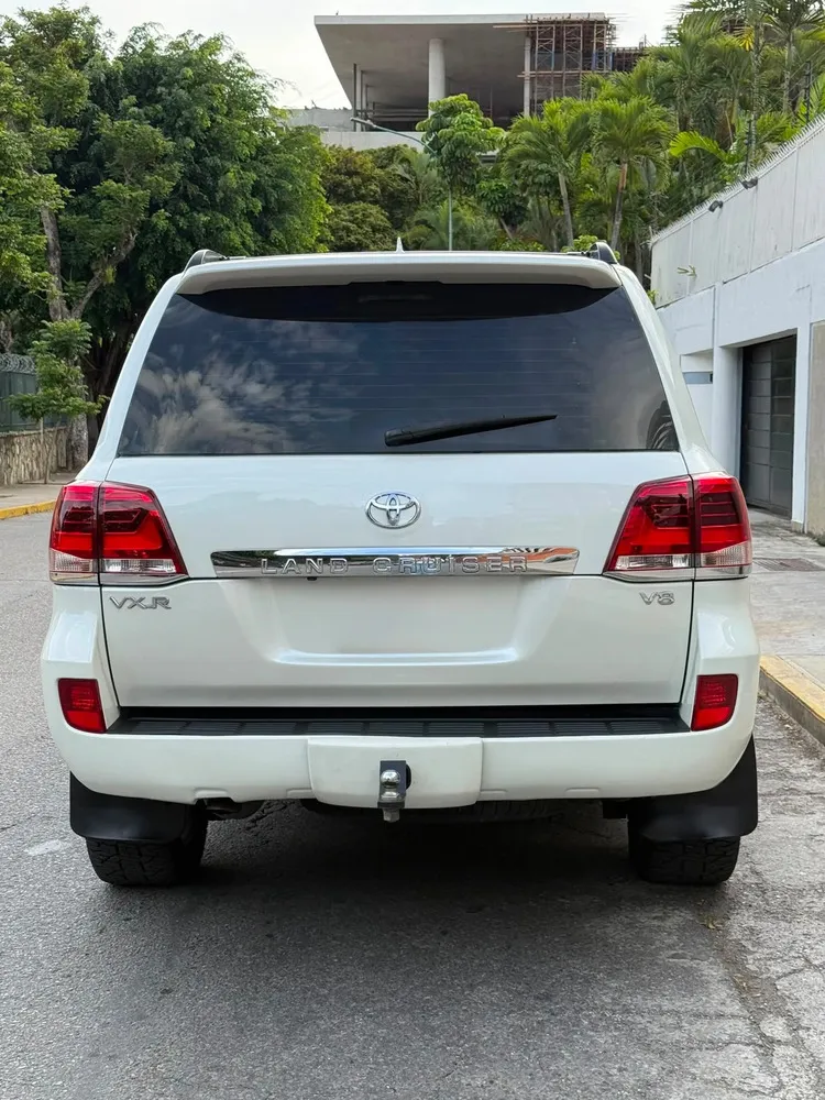 Vista 6 del vehículo: Toyota Lc200