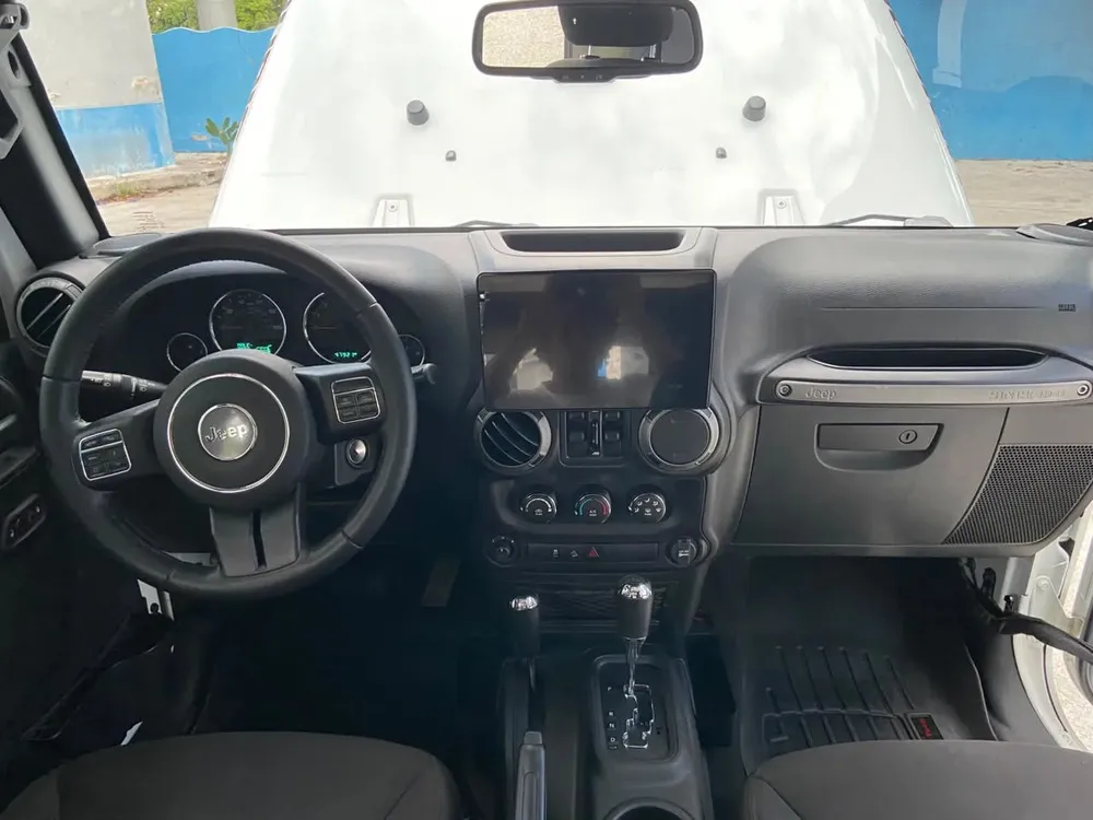 Vista 10 del vehículo: Jeep Rubicon