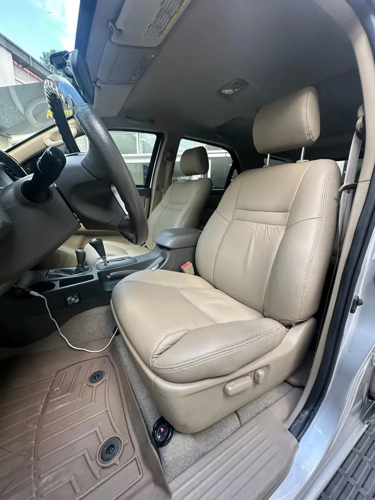Vista 3 del vehículo: Toyota Fortuner