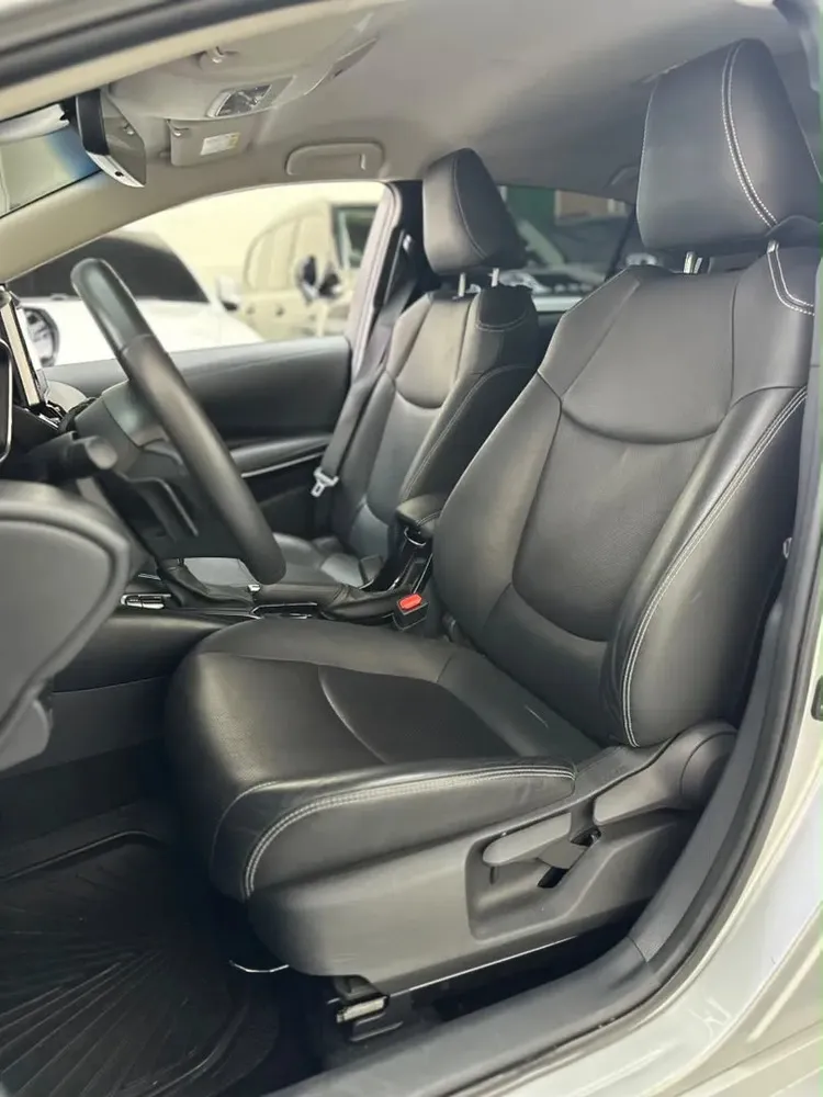 Vista 6 del vehículo: Toyota Corolla
