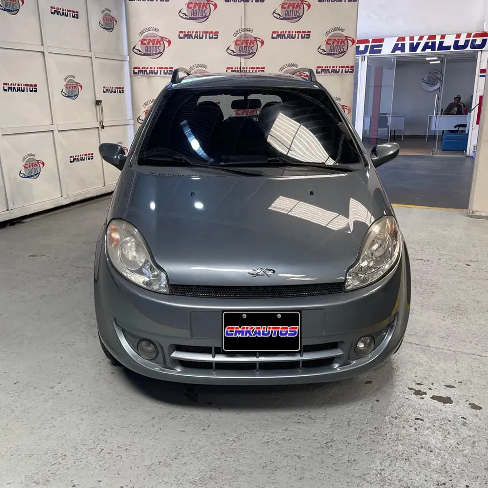 Vista 3 del vehículo: Chery Arauca