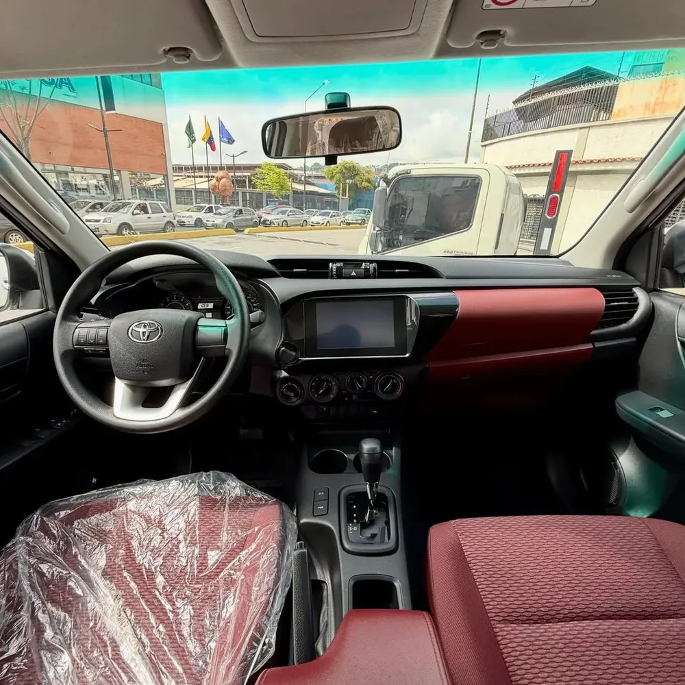 Vista 6 del vehículo: Toyota Hilux