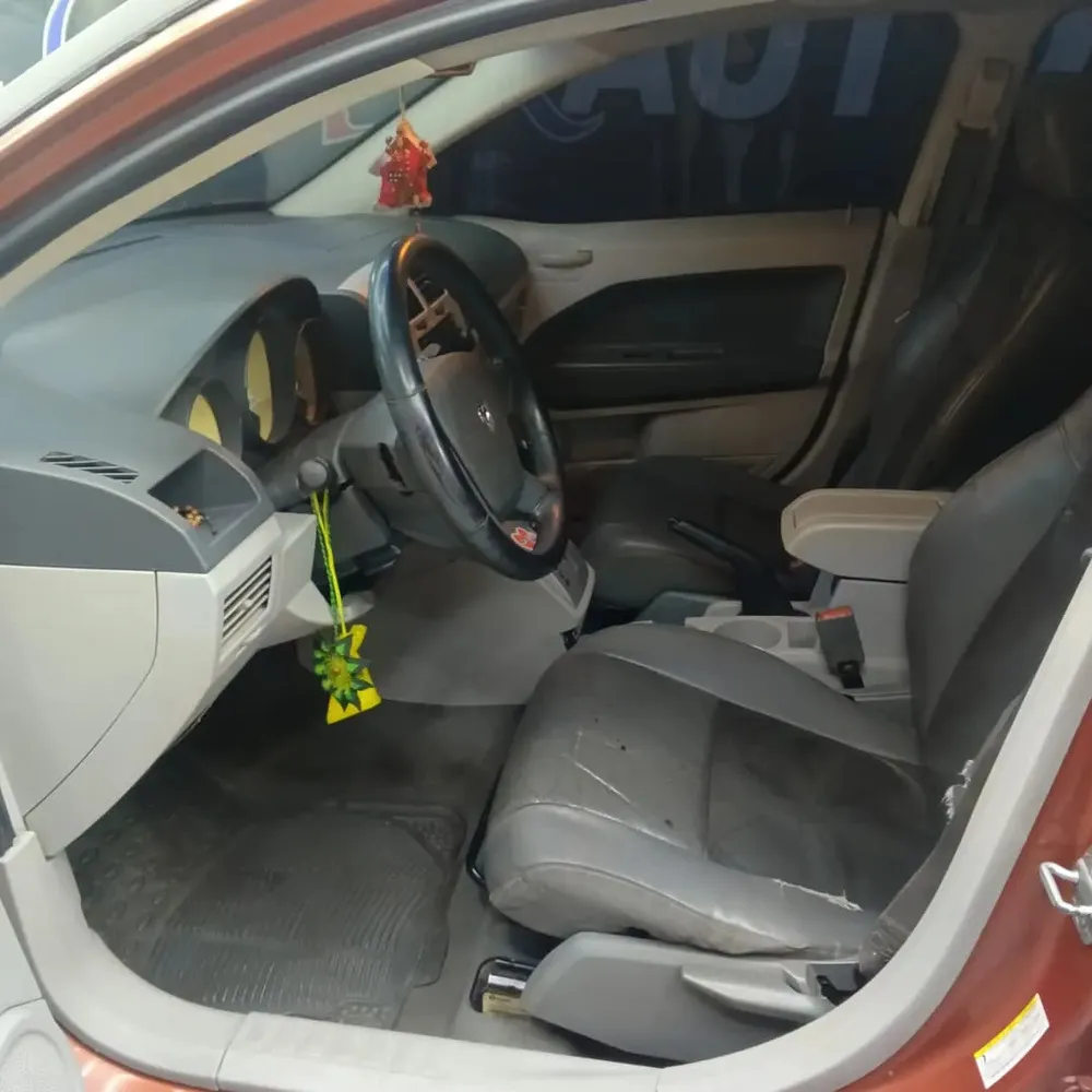 Vista 3 del vehículo: Dodge Caliber