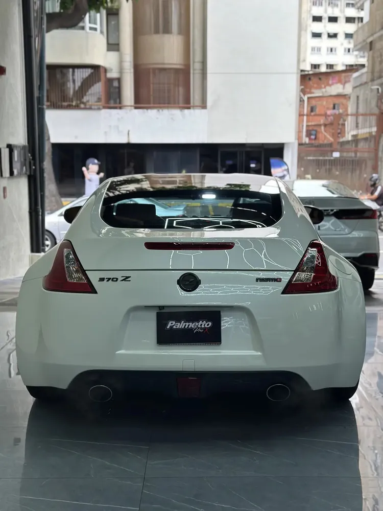 Vista 9 del vehículo: Nissan 370