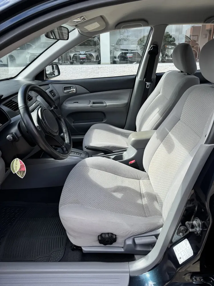 Vista 6 del vehículo: Mitsubishi Lancer
