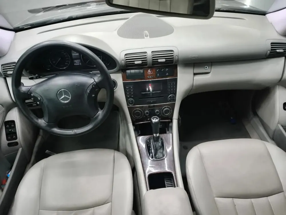 Vista 10 del vehículo: Mercedes-Benz C200