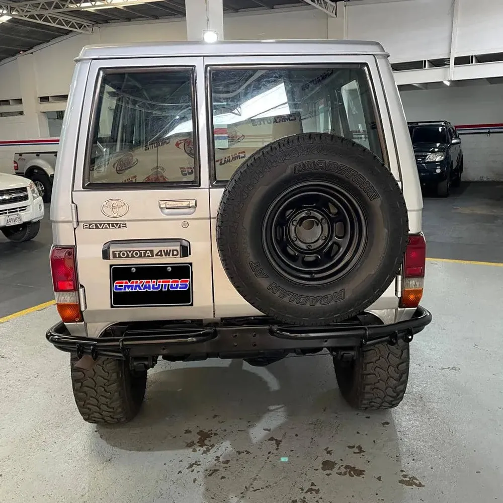 Vista 13 del vehículo: Toyota Machito