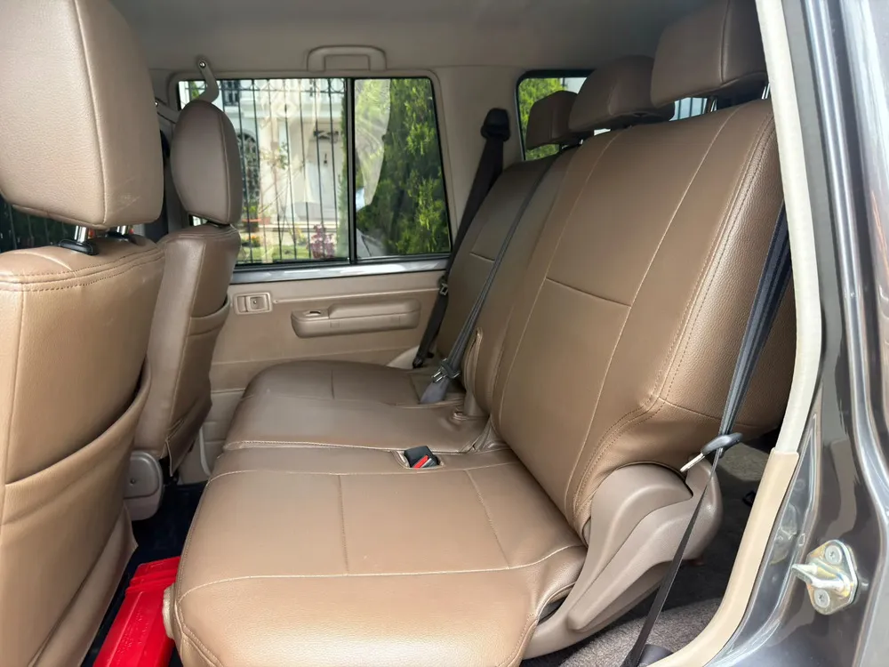 Vista 9 del vehículo: Toyota Serie
