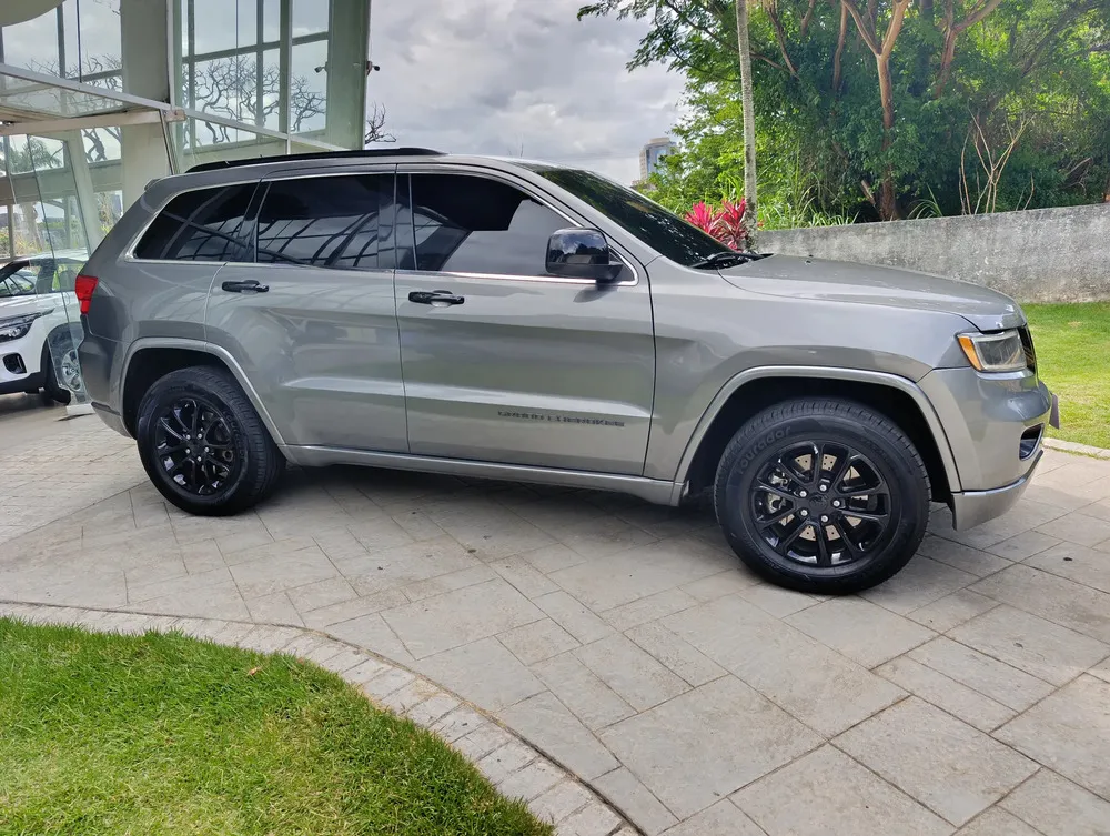 Vista 5 del vehículo: Jeep Grand